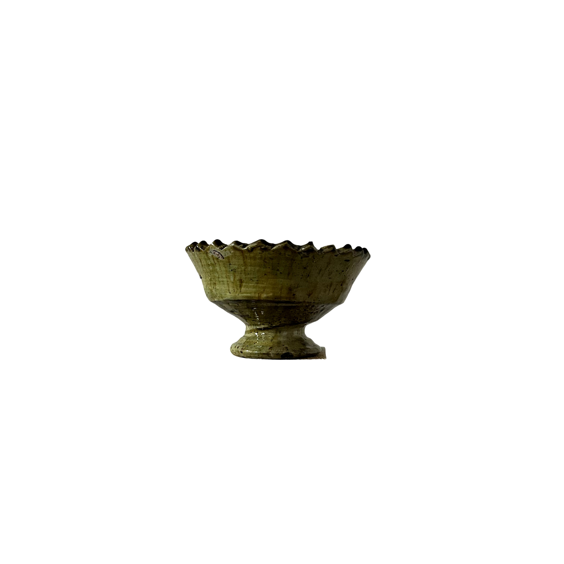 TAMEGROUTE HANDCRAFTED scalloped BOWL